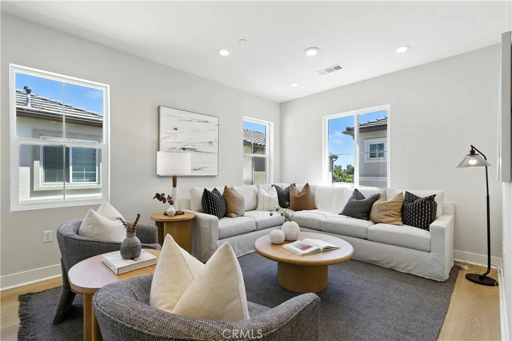 Additional image 18 of 726 Olivier Drive, Placentia, CA 92870