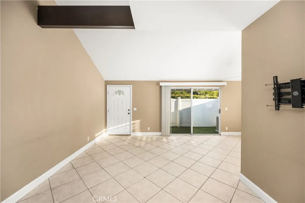 Additional image 9 of 1062 Walnut Street Unit C, Tustin, CA 92780