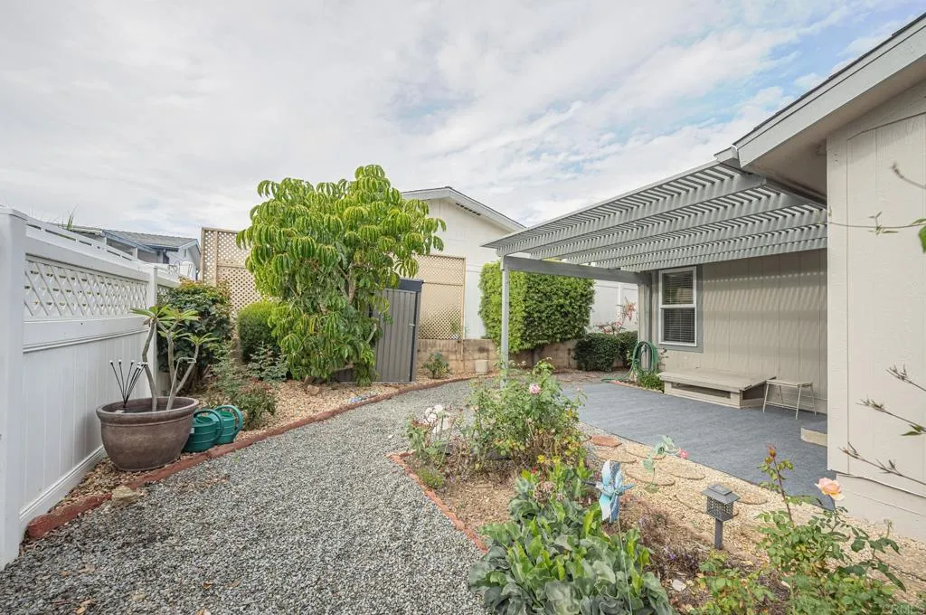 Additional image 67 of 632 Via Bogota, Vista, CA 92081