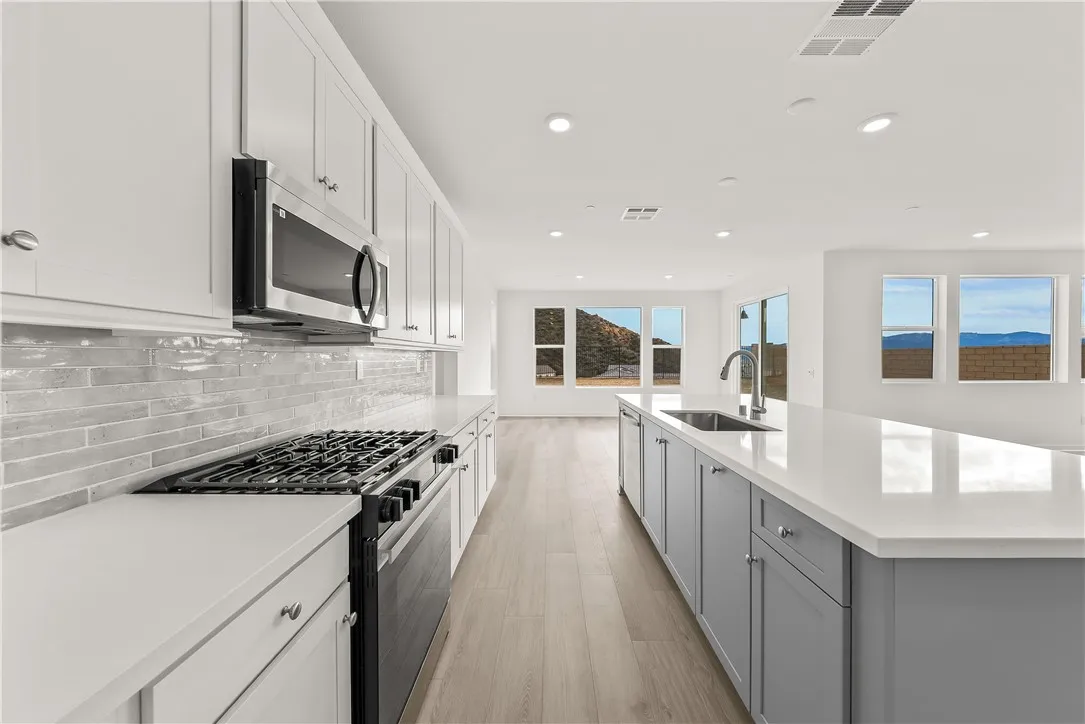 Additional image 95 of 30140 Crestline Court, Castaic, CA 91384