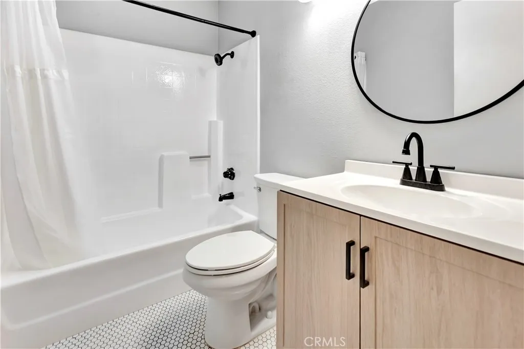 Additional image 45 of 645 Pacific Avenue Unit 315, Long Beach, CA 90802