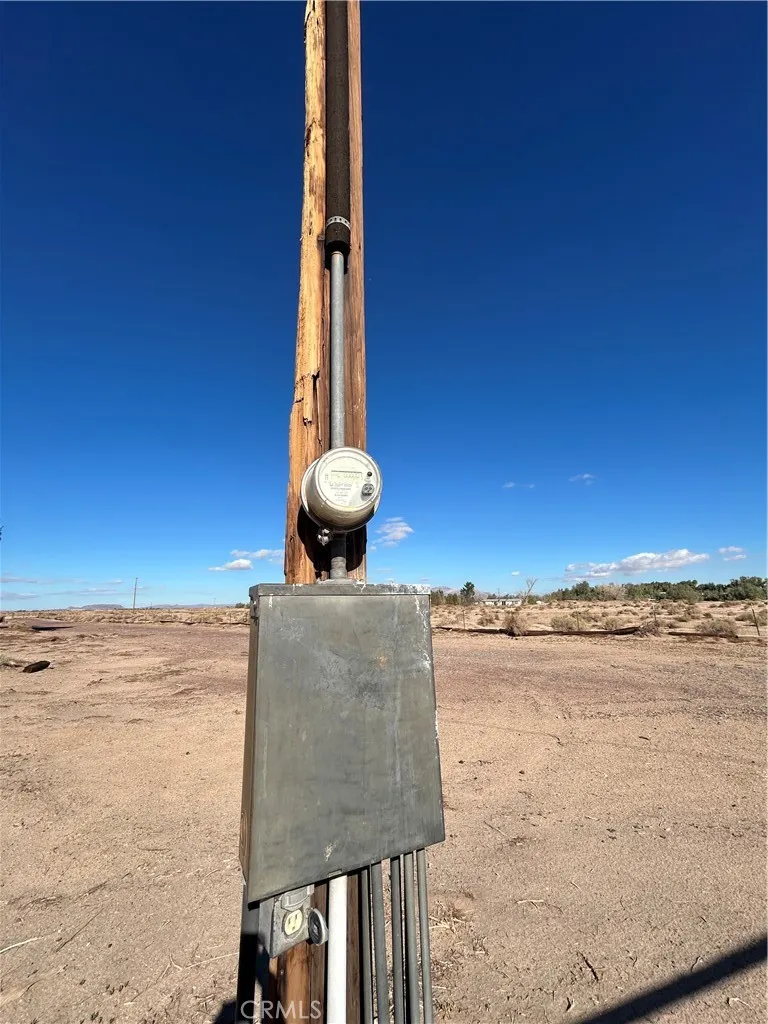 Additional image 23 of 32757 Dune Drive, Newberry Springs, CA 92365