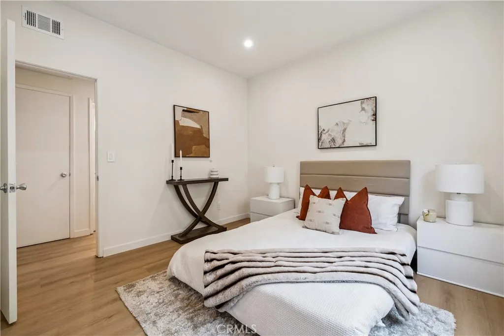 Additional image 41 of 11722 Avon, Los Angeles, CA 90066