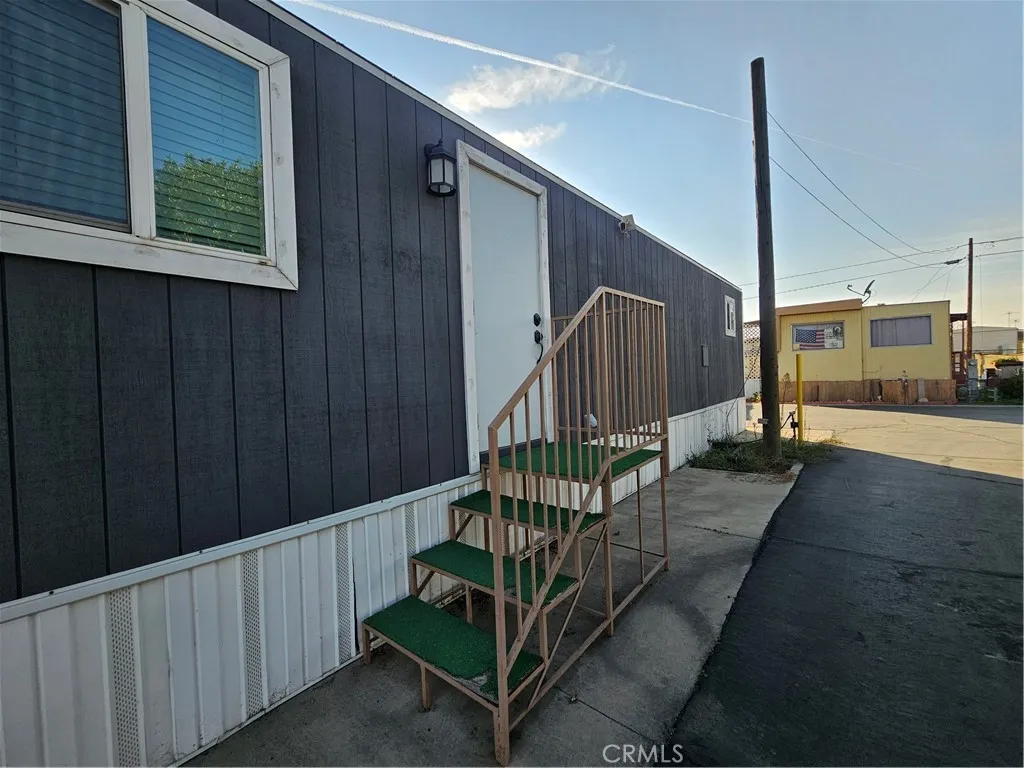 Additional image 47 of 18411 Valley Boulevard Unit 19B, Bloomington, CA 92316