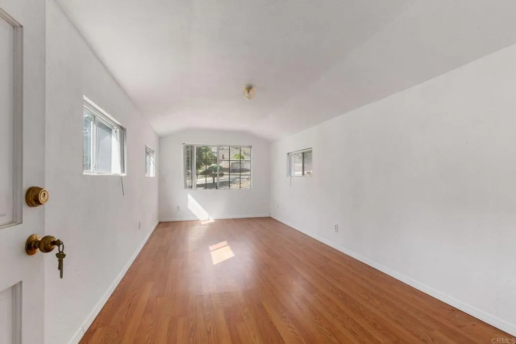 Additional image 41 of 2573 Los Alisos S, Fallbrook, CA 92028