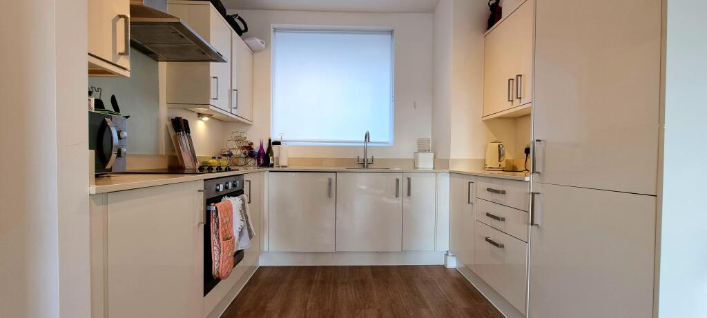 Additional image 8 of Town Centre, HATFIELD