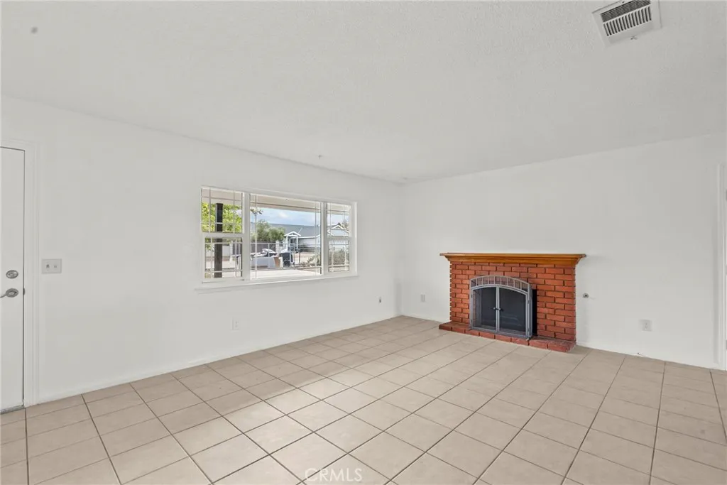 Additional image 8 of 10115 E Avenue S10, Littlerock, CA 93543