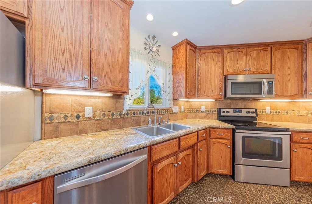 Additional image 121 of 33099 Road 800, Raymond, CA 93653