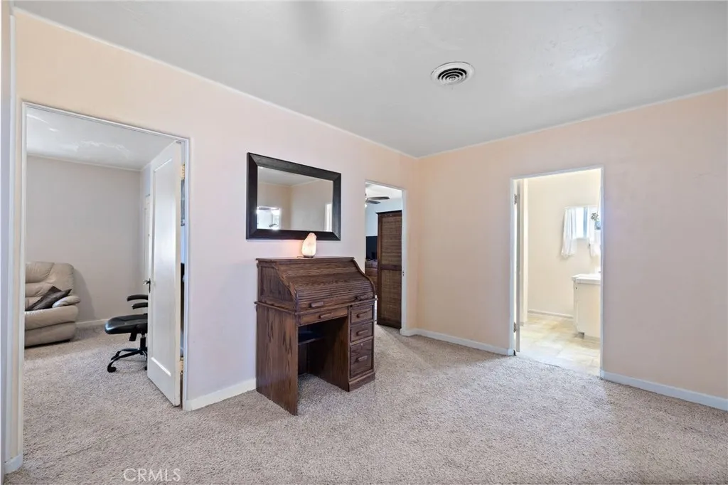 Additional image 82 of 3010 Elmwood Avenue, Bakersfield, CA 93305