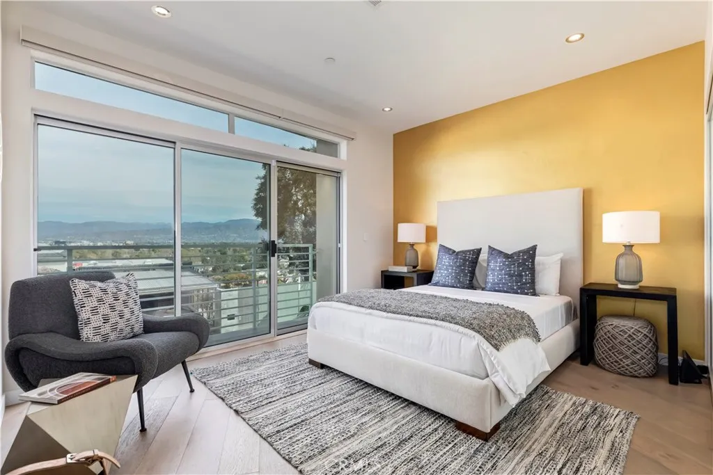 Additional image 54 of 11698 Picturesque, Studio City, CA 91604