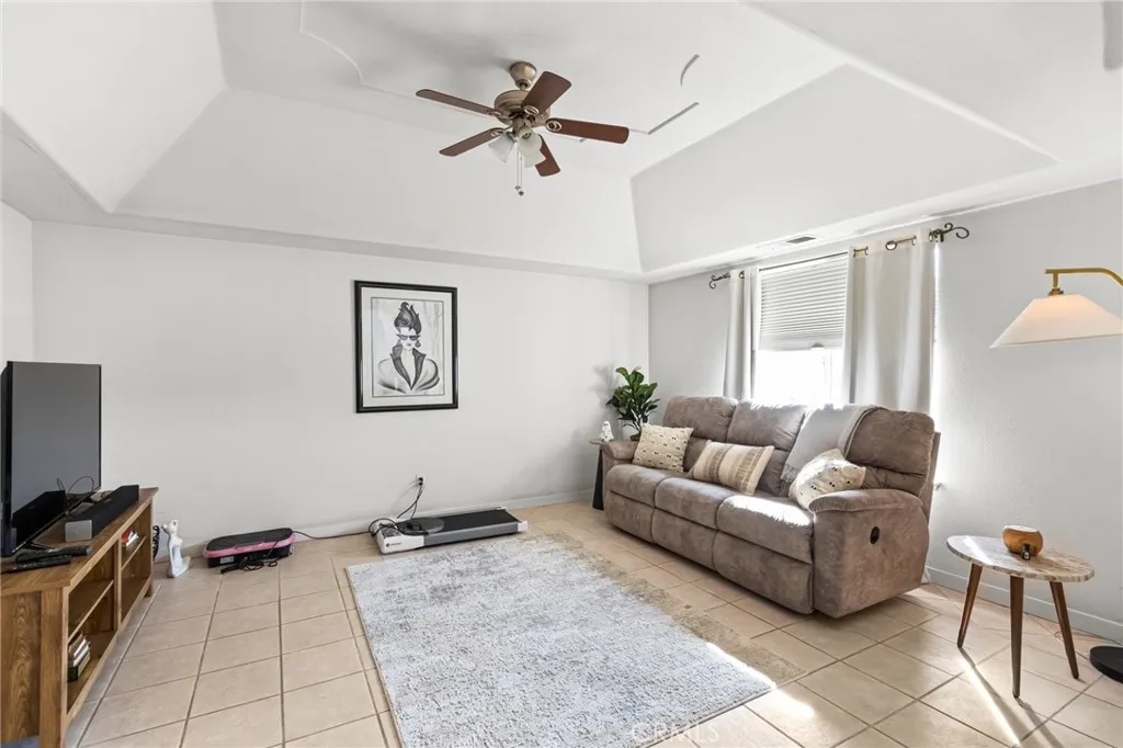 Additional image 6 of 900 Michelle Court, Chowchilla, CA 93610