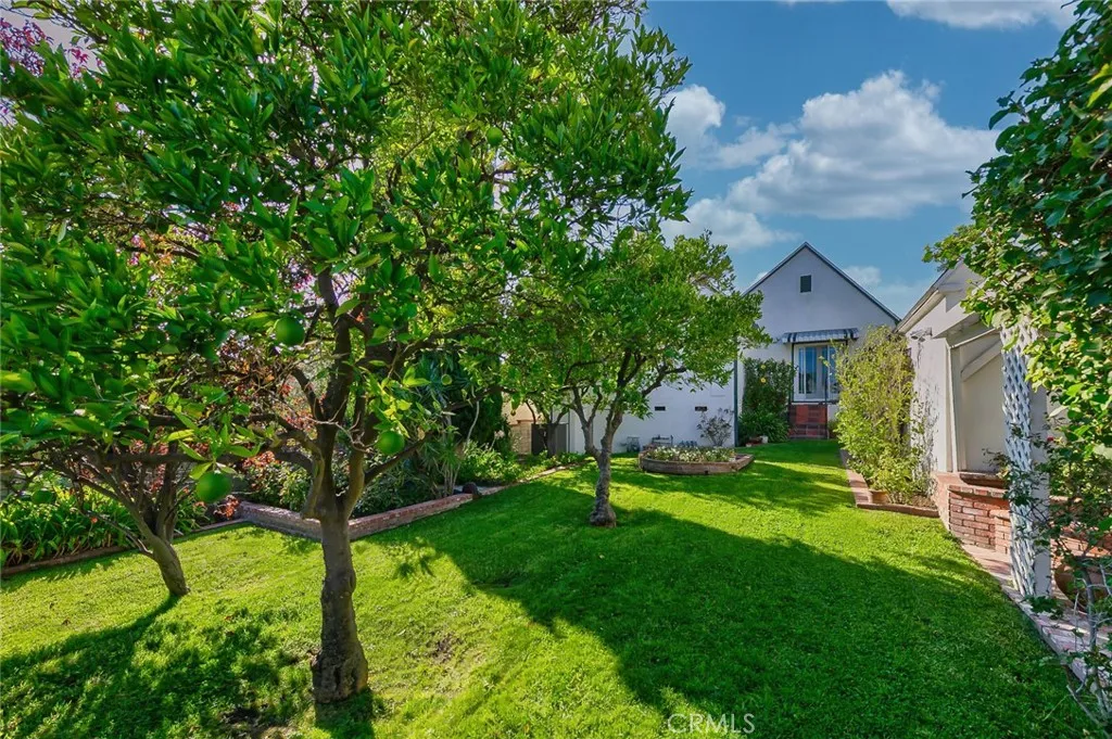 Additional image 59 of 1042 E Tujunga Ave, Burbank, CA 91501