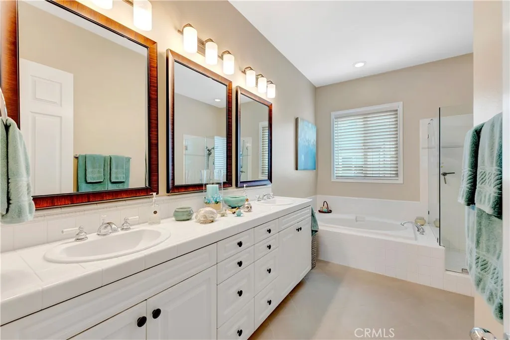 Additional image 90 of 6251 Surfpoint Cir, Huntington Beach, CA 92648