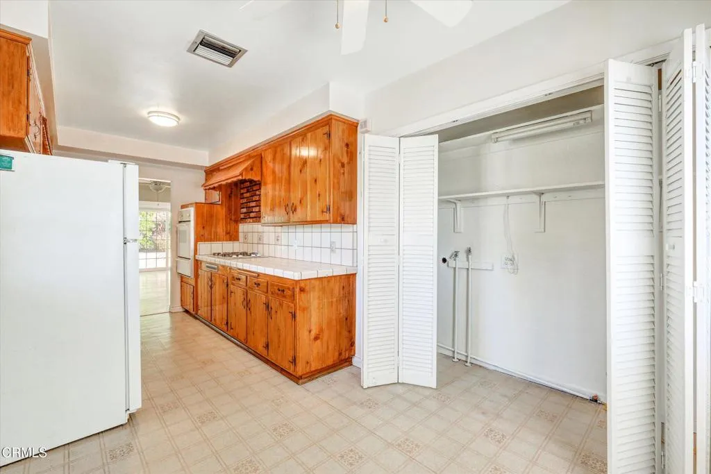 Additional image 46 of 3557 Burritt Way, Glendale, CA 91214