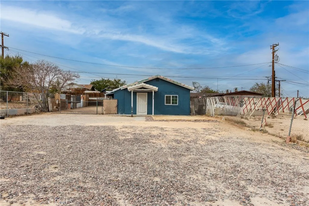 Additional image 32 of 15524 5th, Victorville, CA 92395