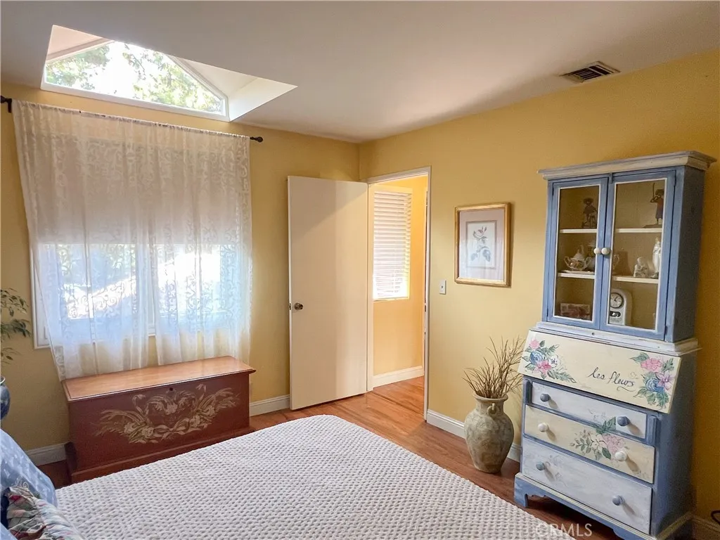 Additional image 100 of 2323 E Hills St Unit 57, Bakersfield, CA 93306