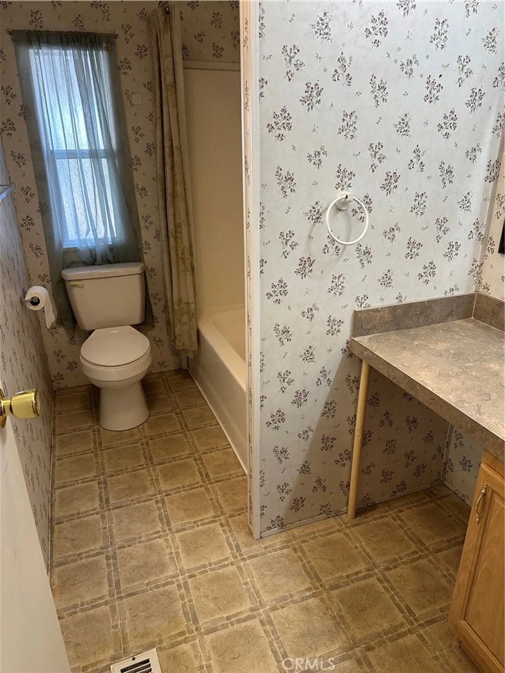 Additional image 21 of 20843 Waalew Road Unit C83, Apple Valley, CA 92307