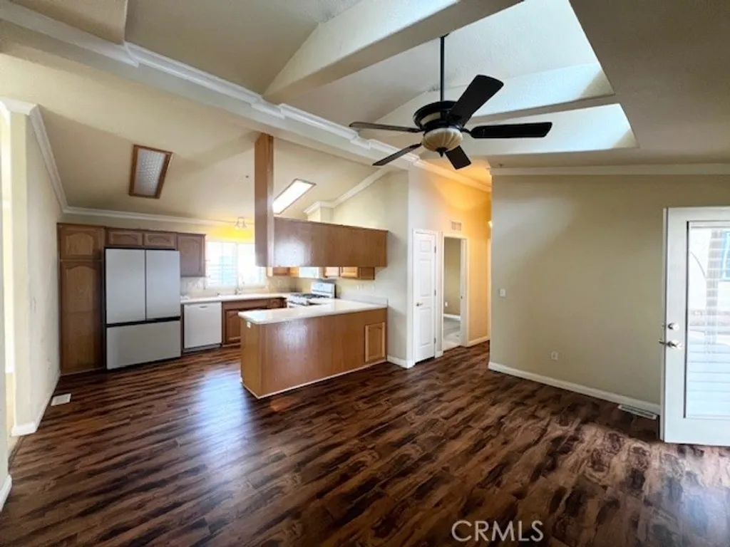 Additional image 13 of 27600 Atlantic Avenue Unit 427, Highland, CA 92346