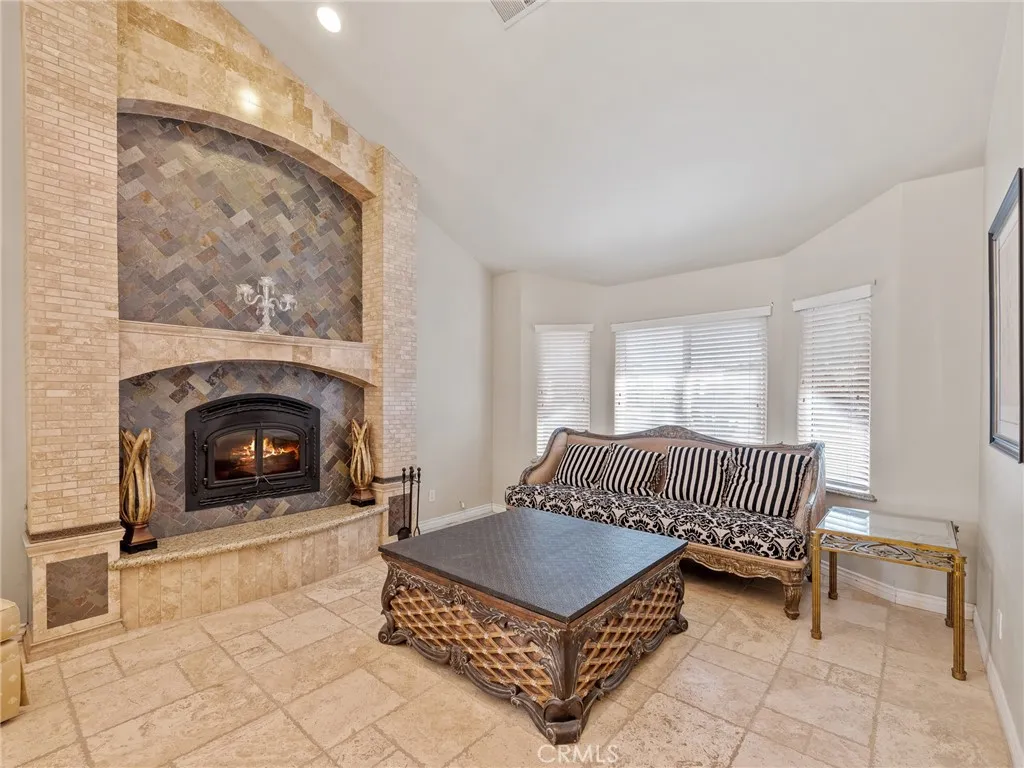 Additional image 80 of 18160 Harbor Drive, Victorville, CA 92395