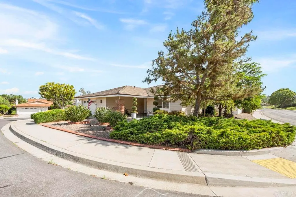 Additional image 3 of 17503 Plaza Dolores, San Diego, CA 92128