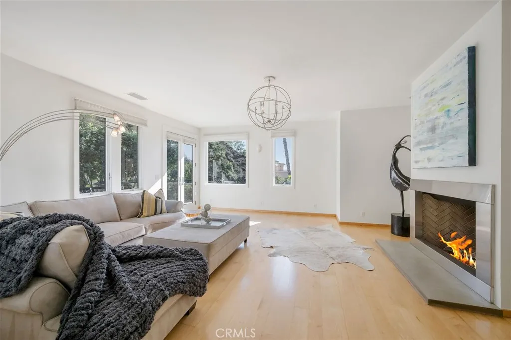 Additional image 7 of 426 Nyes Place, Laguna Beach, CA 92651