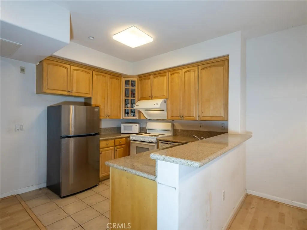 Additional image 16 of 120 De Anza St Unit 208, San Gabriel, CA 91776