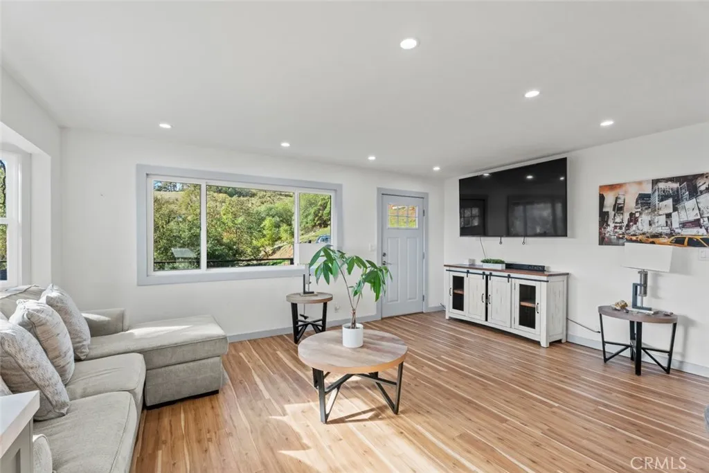 Additional image 5 of 8500 Black Bart Trl, Redwood Valley, CA 95470