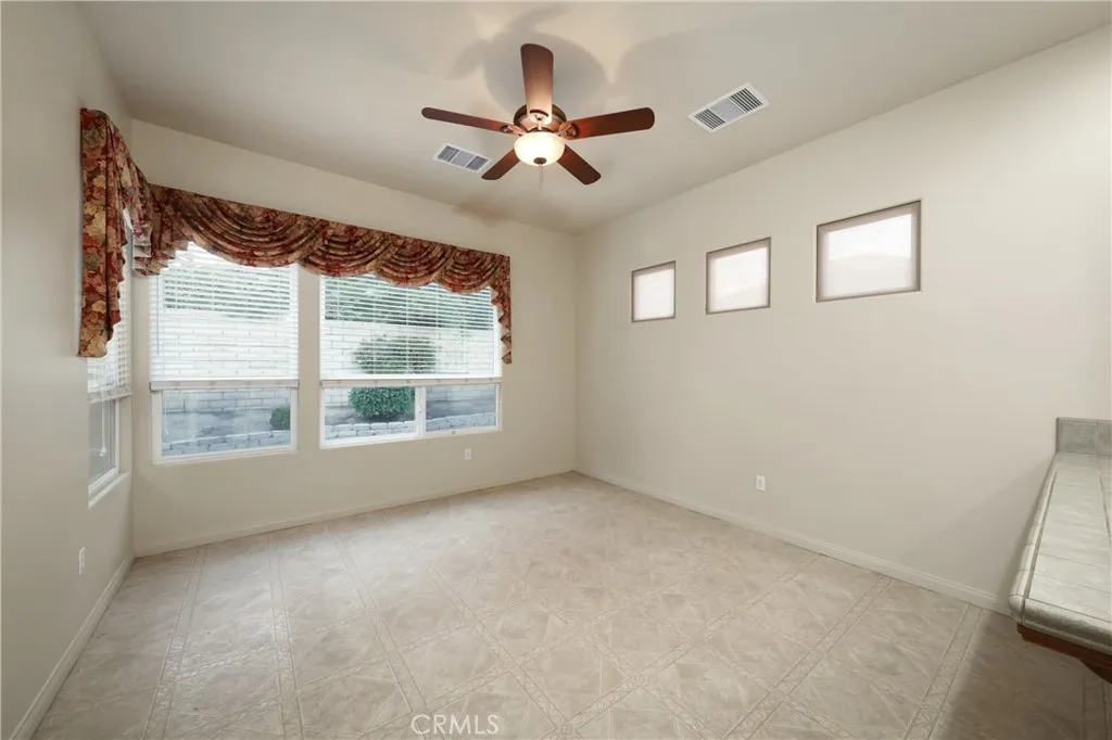 Additional image 57 of 10014 Brigadoon Rose St, Bakersfield, CA 93311