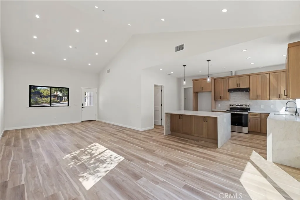 Additional image 47 of 4208 New York Ave, La Crescenta, CA 91214