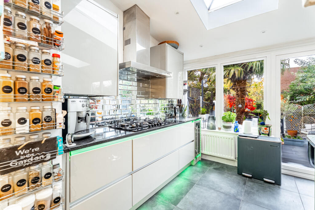 Additional image 9 of Farriday Close, Valley Road, St. Albans, Hertfordshire, AL3