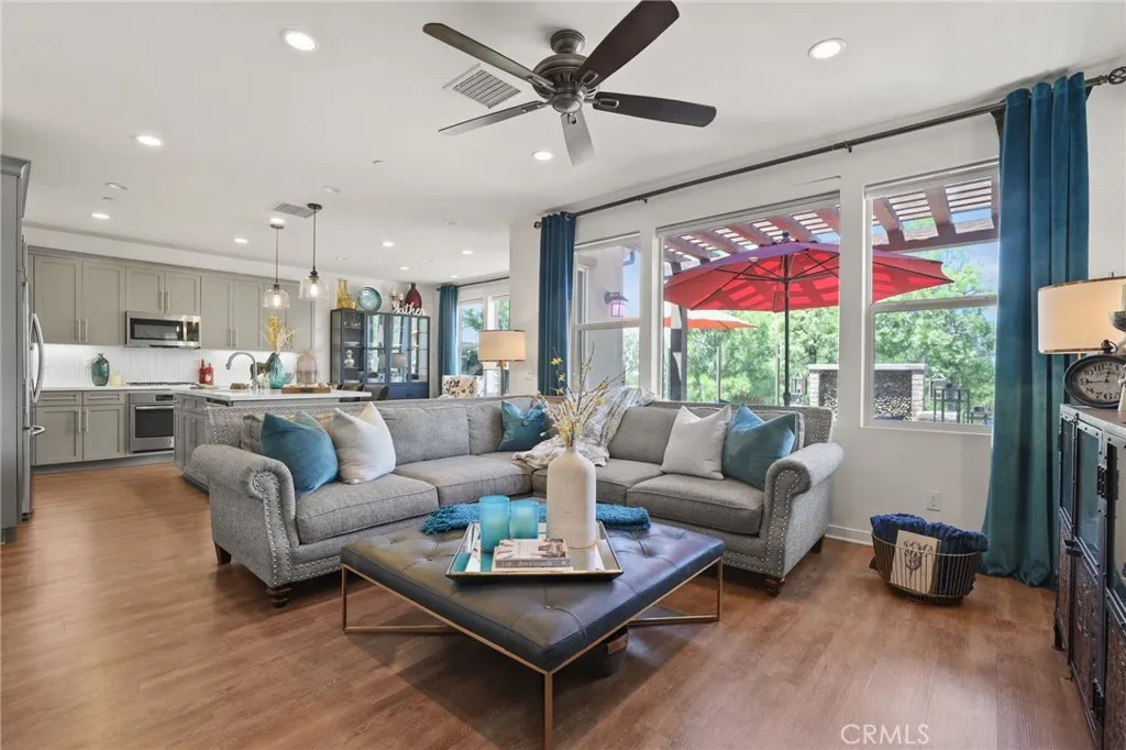 Additional image 50 of 41 Fuchsia, Lake Forest, CA 92630