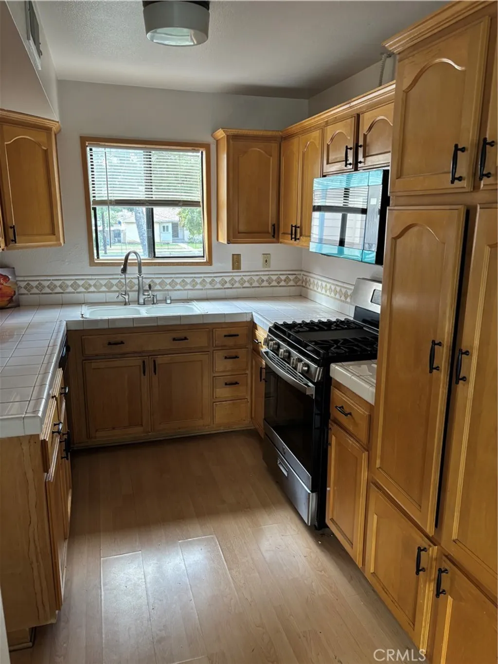 Additional image 4 of 10720 Woodley Avenue Unit 3, Granada Hills, CA 91344