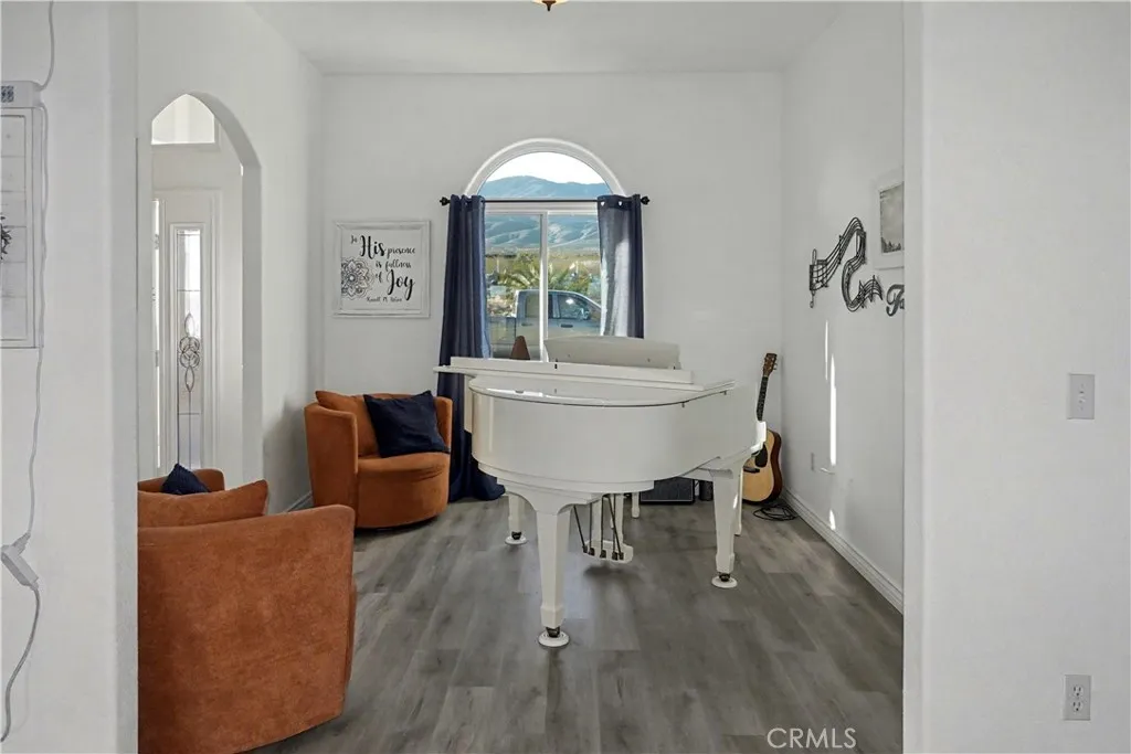 Additional image 11 of 30788 Buenos Aires Rd, Lucerne Valley, CA 92356