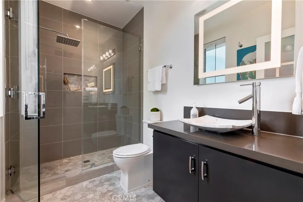 Additional image 55 of 11698 Picturesque, Studio City, CA 91604