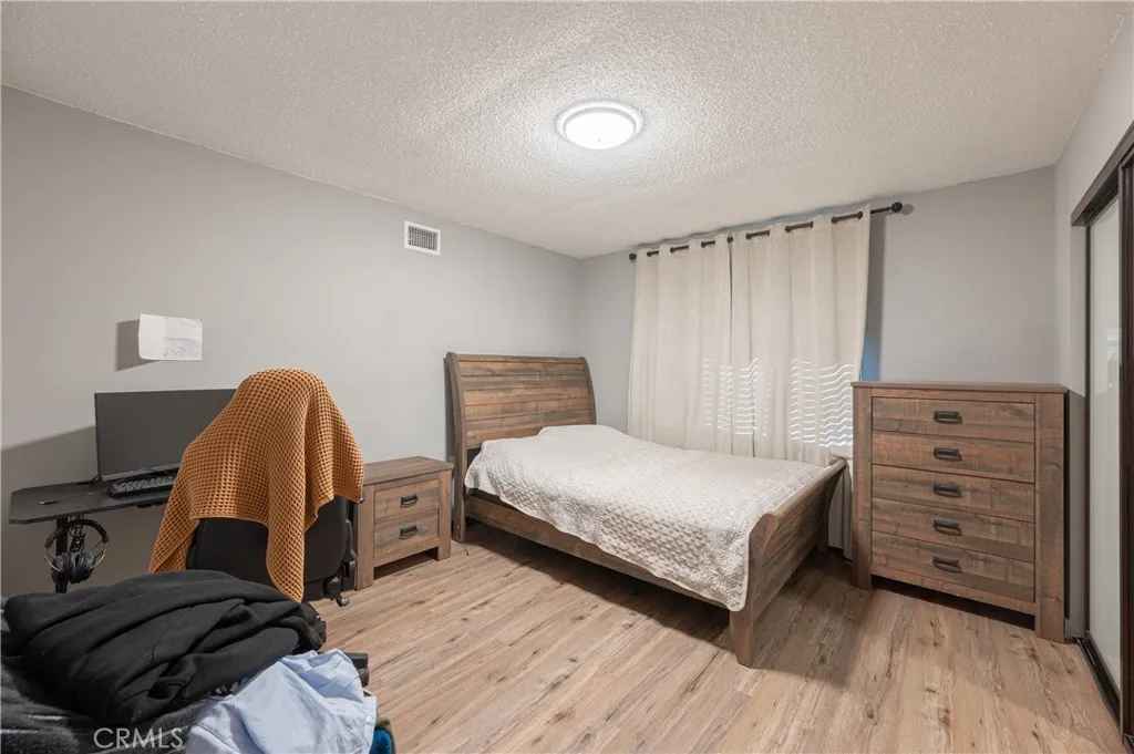 Additional image 34 of 16038 Hartland Street, Van Nuys, CA 91406