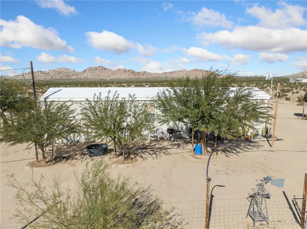 Additional image 19 of 39626 E End Road, Lucerne Valley, CA 92356