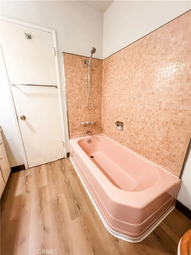 Additional image 71 of 534 E Hoover Ave, Orange, CA 92867