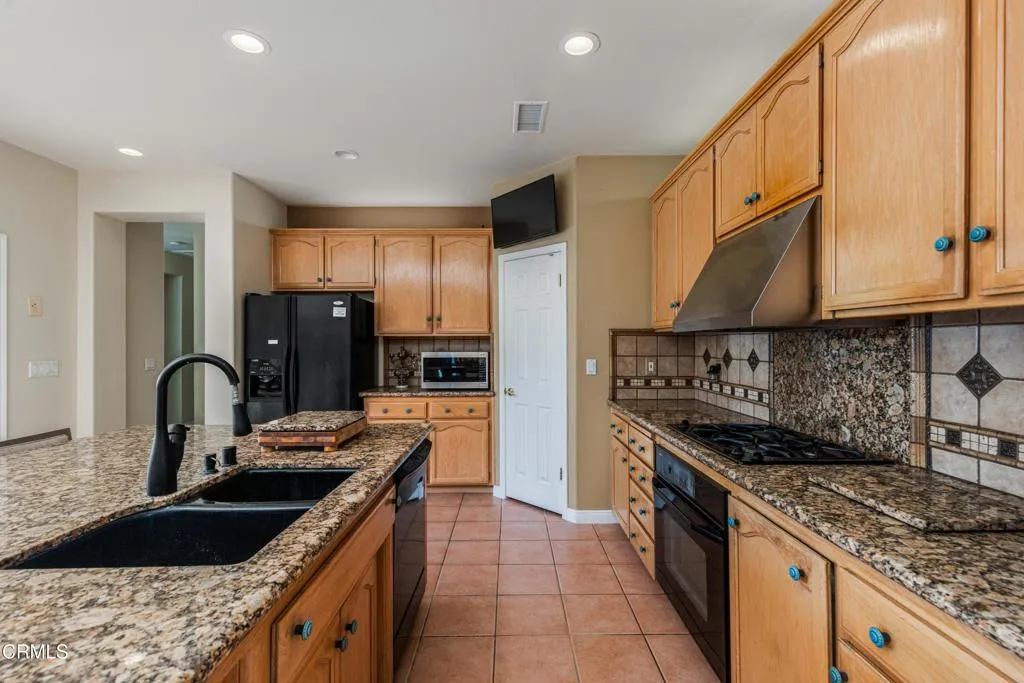 Additional image 13 of 3213 Waterloo Place, Bakersfield, CA 93311