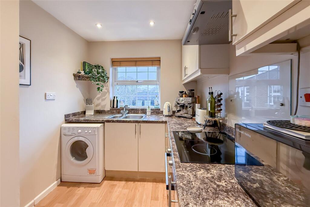 Additional image 12 of Batterdale, Hatfield, Hertfordshire, AL9