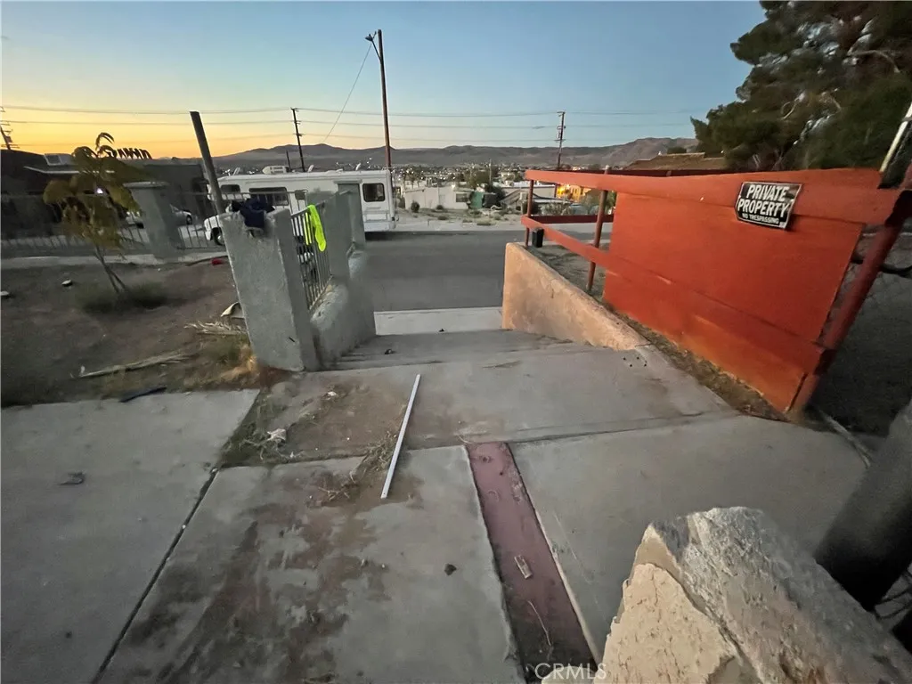 Additional image 37 of 226 E Fredricks St, Barstow, CA 92311