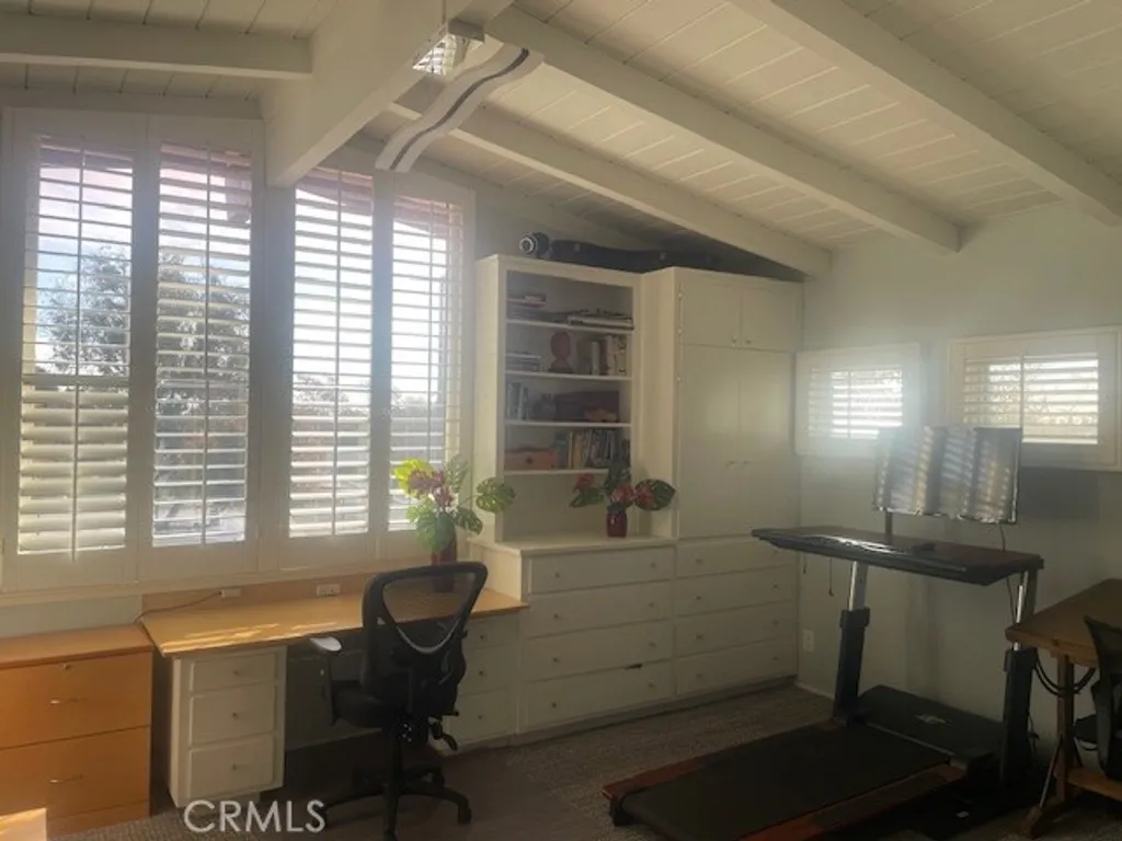 Additional image 18 of 267 Nieto Avenue, Long Beach, CA 90803