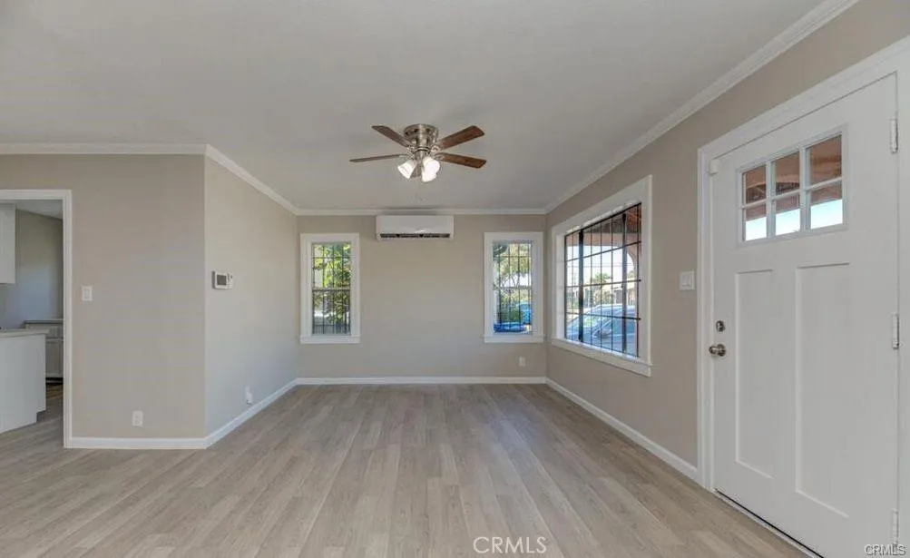 Additional image 21 of 542 W 105th Street, Los Angeles, CA 90044