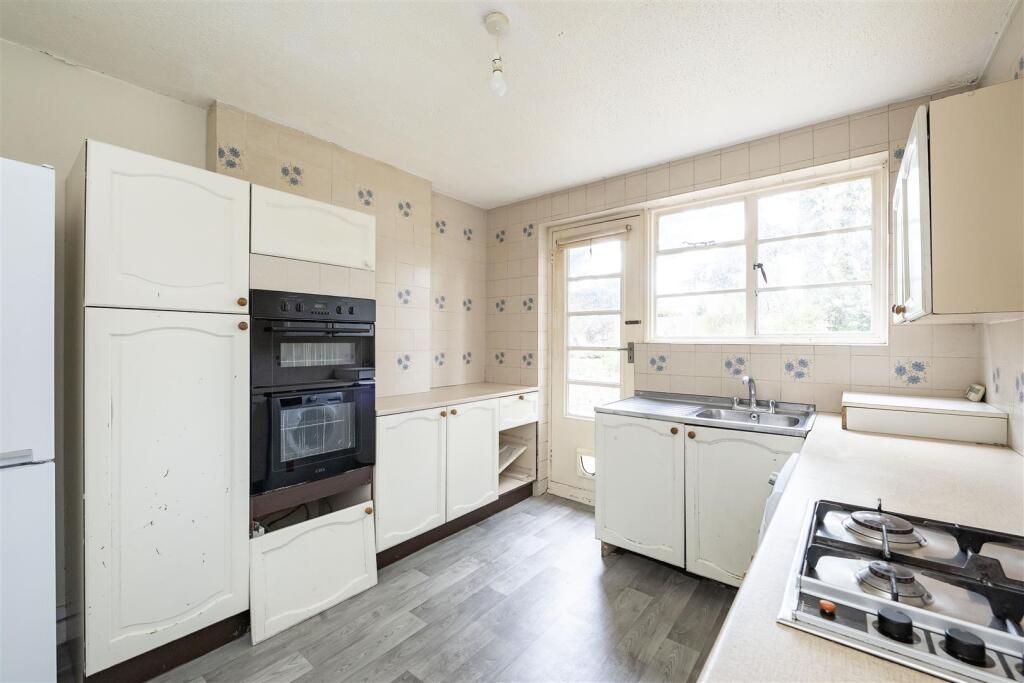 Additional image 4 of The Lawns Mount Pleasant St Albans Hertfordshire