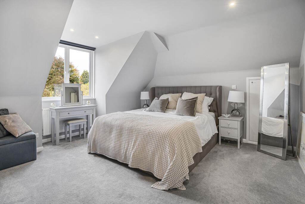 Additional image 8 of Charmouth Road, St. Albans, Hertfordshire, AL1