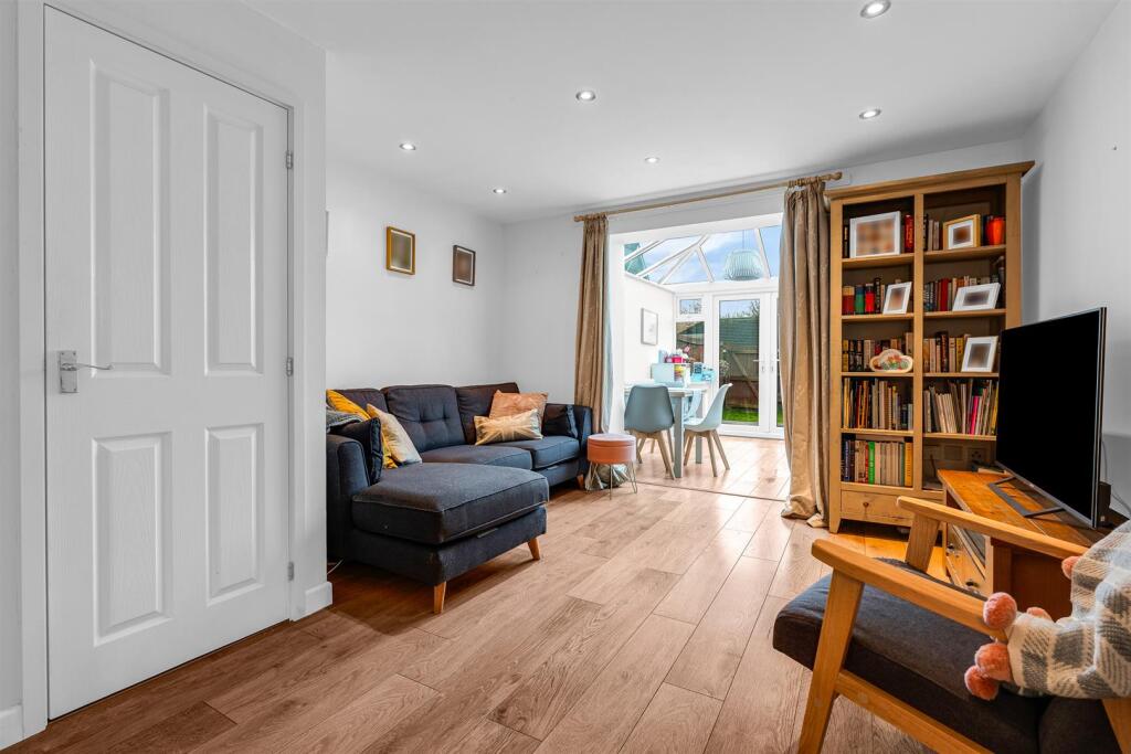 Additional image 5 of Hammond Close, Welwyn