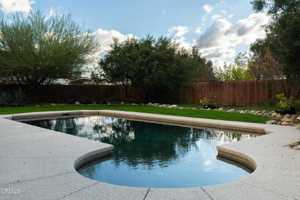 Additional image 36 of 102 Anna Lane, Bakersfield, CA 93308