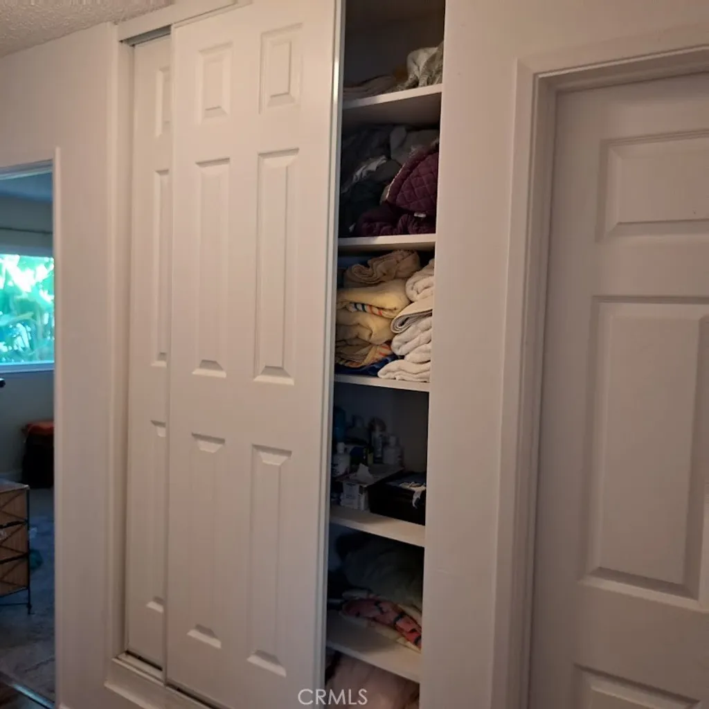 Additional image 11 of 860 S Alessandro St, Hemet, CA 92543