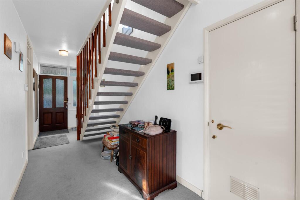 Additional image 15 of Roman Way, Welwyn