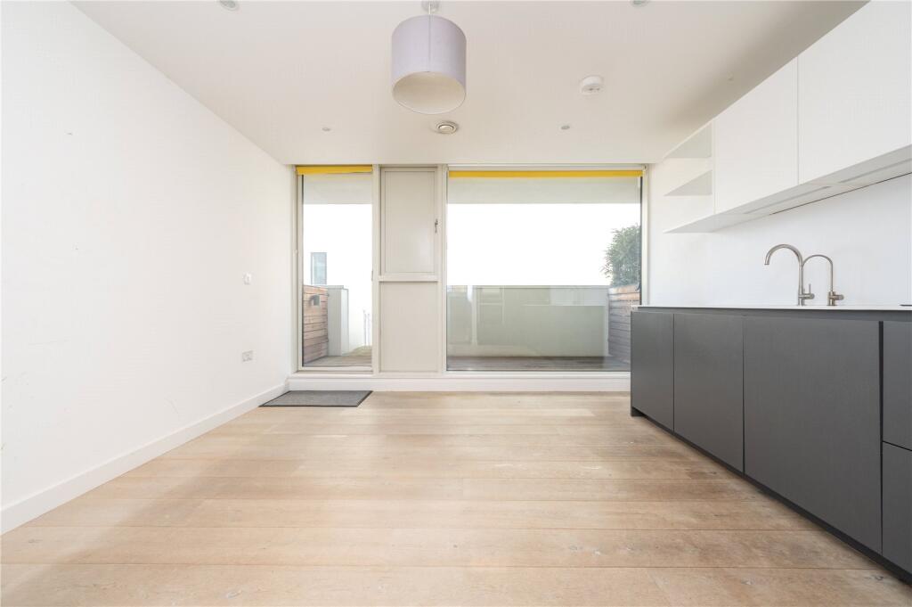 Additional image 16 of London Road, St. Albans, Hertfordshire