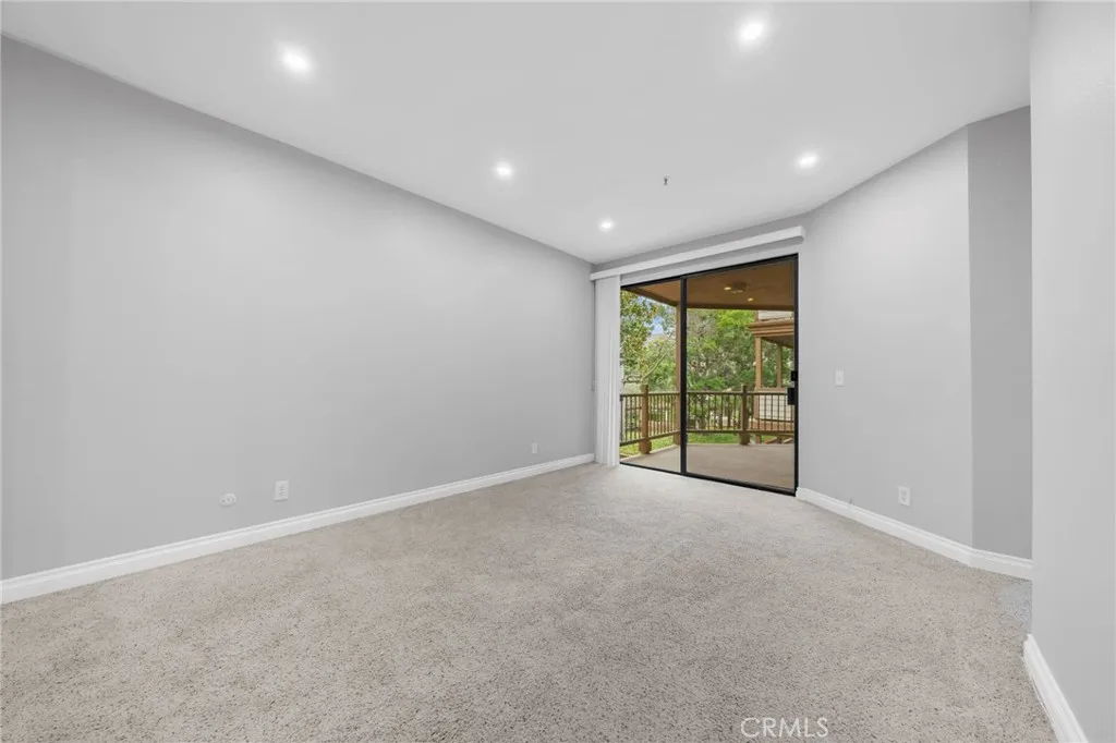 Additional image 62 of 2559 Plaza Del Amo Unit 215, Torrance, CA 90503